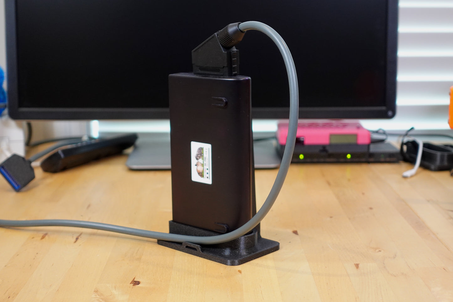 RetroTINK 5X Pro Vertical Stand