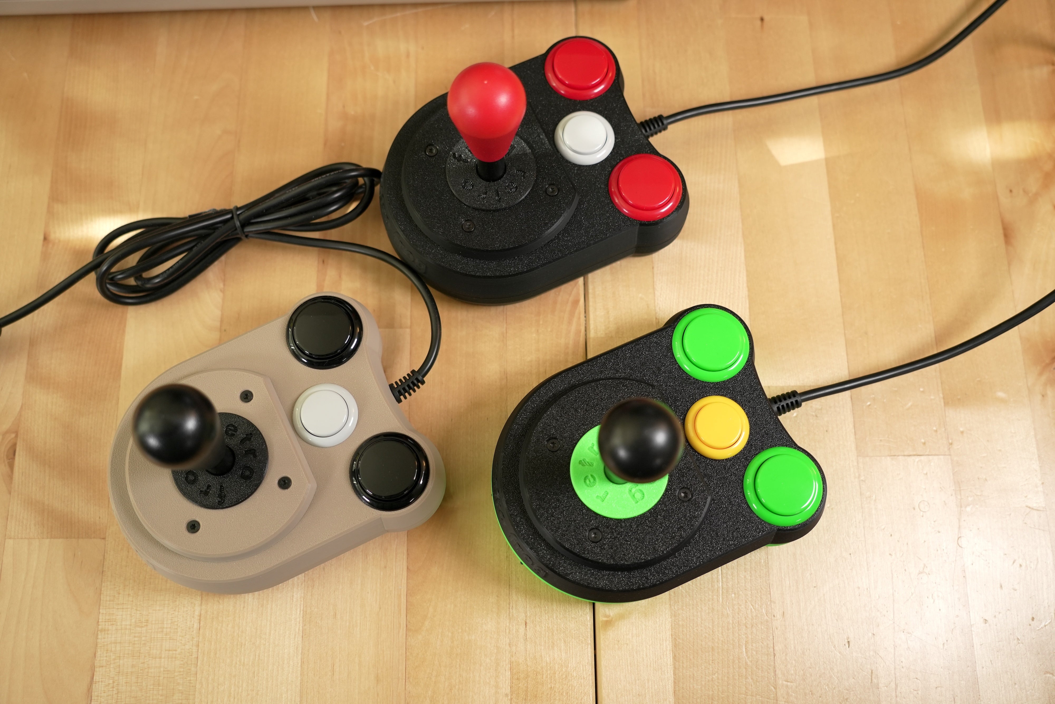 こんとろーらー LS-2 9 Pin Retro Joystick – Retro Frog