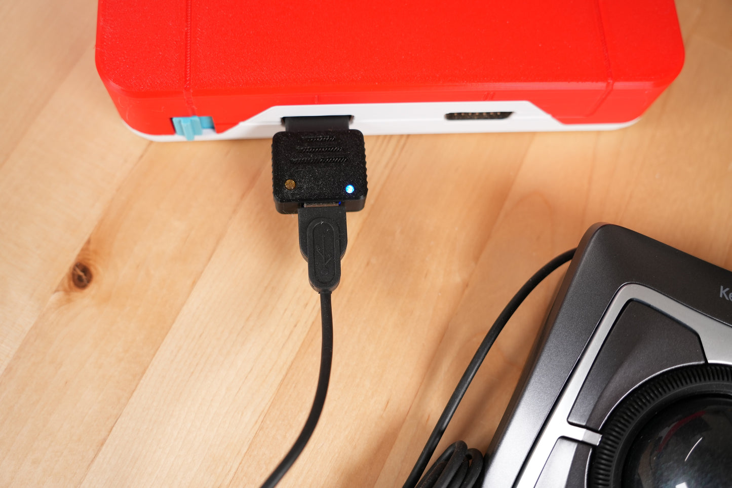 USB4NEO - Use USB Gamepad/Joysticks and Mice on the Neo Geo